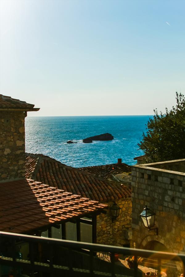 Sunset Old Town Bed and Breakfast Ulcinj Esterno foto