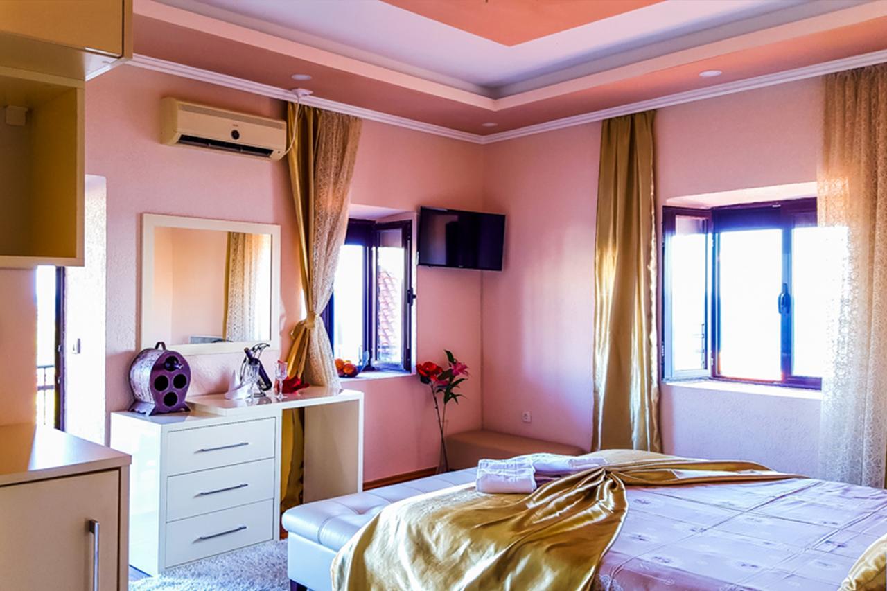 Bed and Breakfast Sunset Old Town Ulcinj Esterno foto