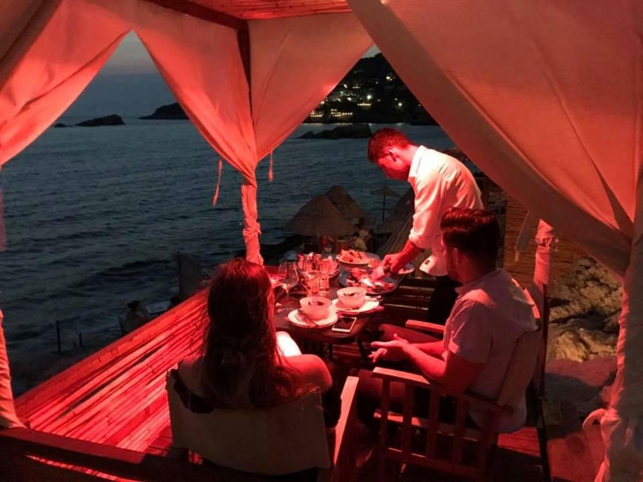 Bed and Breakfast Sunset Old Town Ulcinj Esterno foto